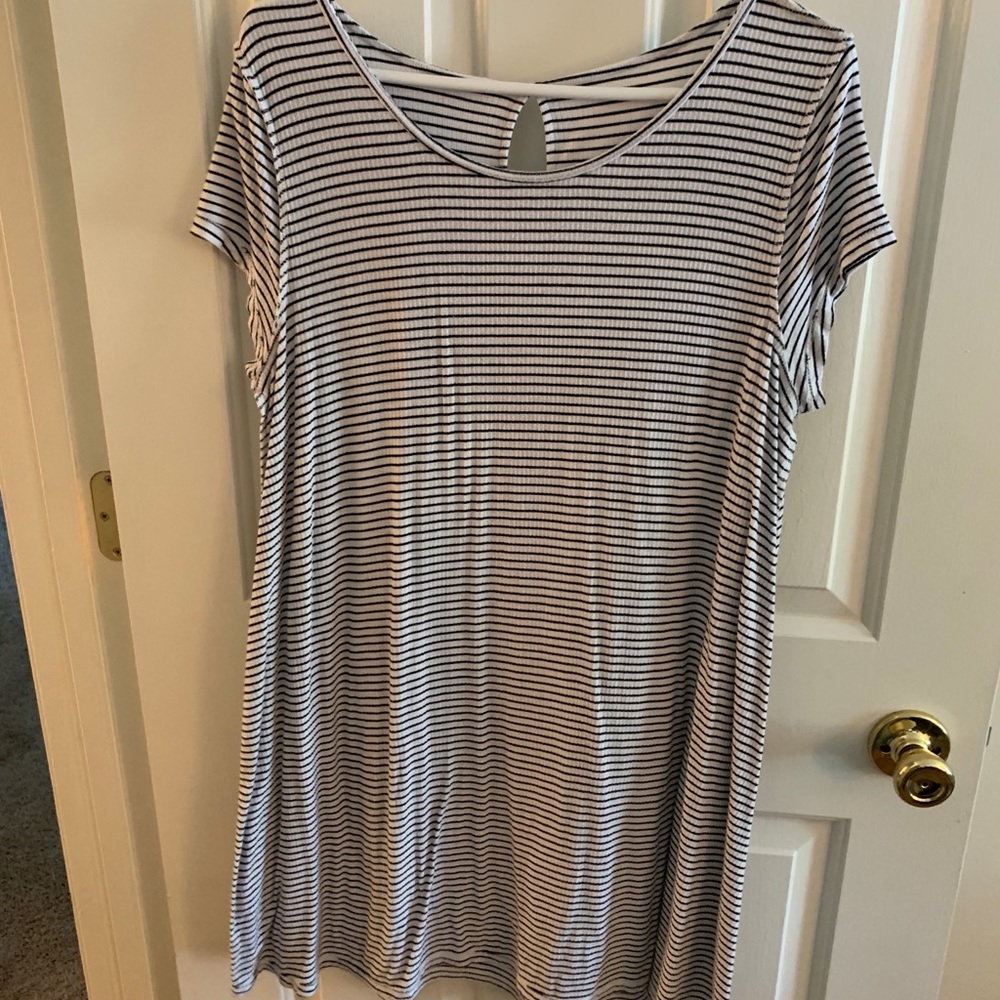 T-shirt dress